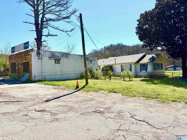 4246 Walker Chapel Rd, Fultondale, AL 35068