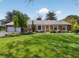 1148 Clearwood Dr, Allentown, PA 18103