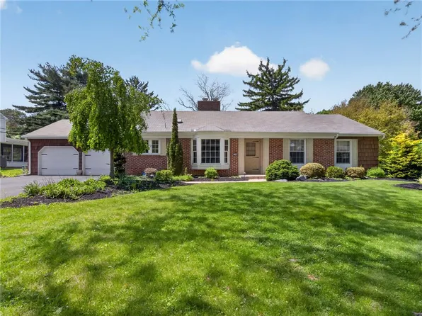 1148 Clearwood Dr, Allentown, PA 18103