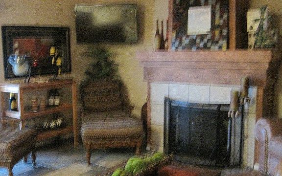 3rd image of 3924 Hadden Dr