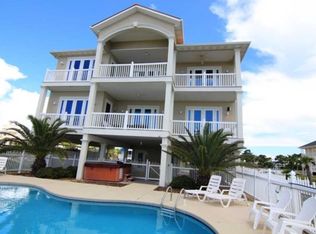 1112 E Gulf Beach Dr, Saint George Island, FL 32328