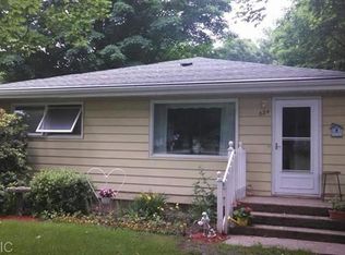 524 W Saint Joseph St, Lawrence, MI 49064