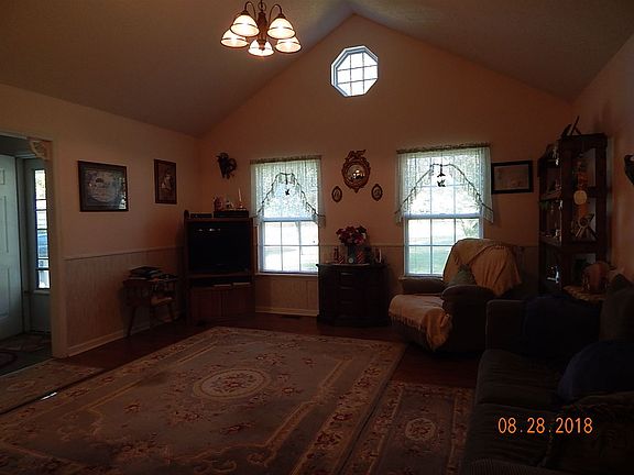 5th image of 400 County Road 107