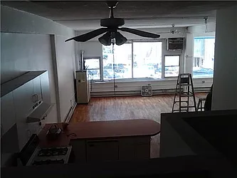 Rented by R New York