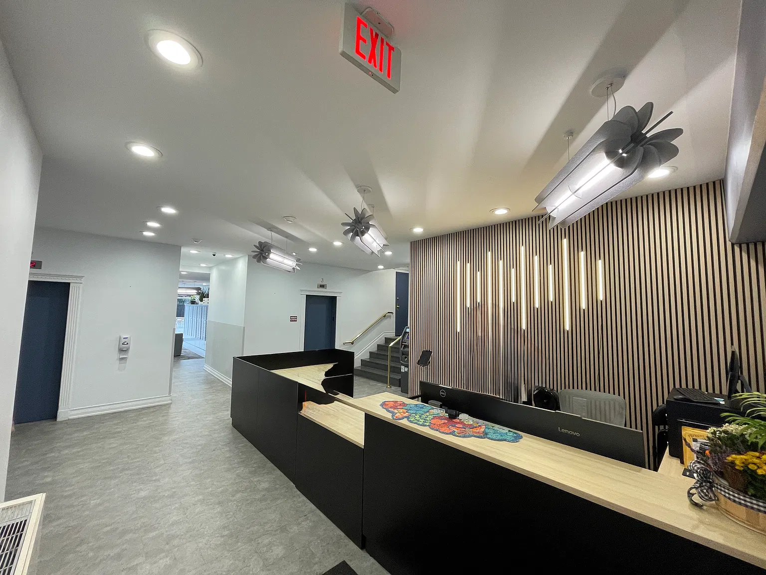 1 bed, 749 sqft, $2,200 — Photo 3
