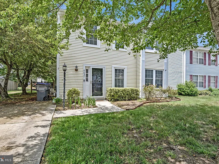 4037 Broadbill Cir — Photo 39
