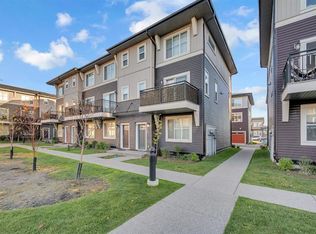 30 N Cornerstone Mnr NE #420, Calgary, AB T3N 1E6