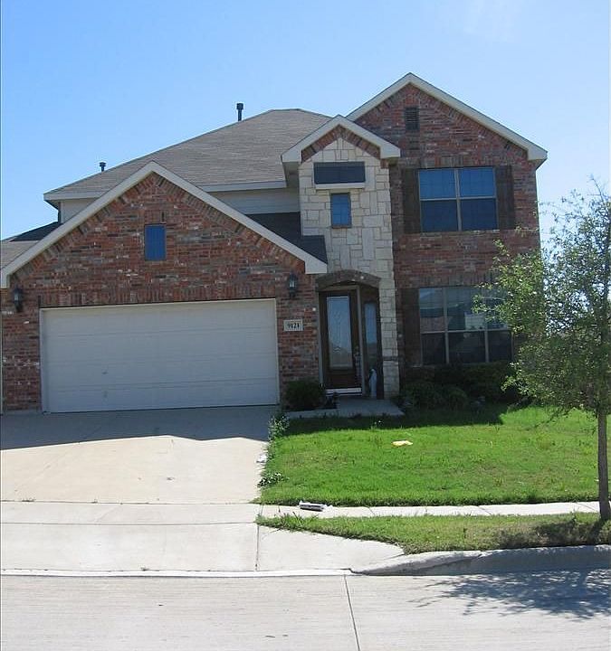 1st image of 9121 Crandall Dr