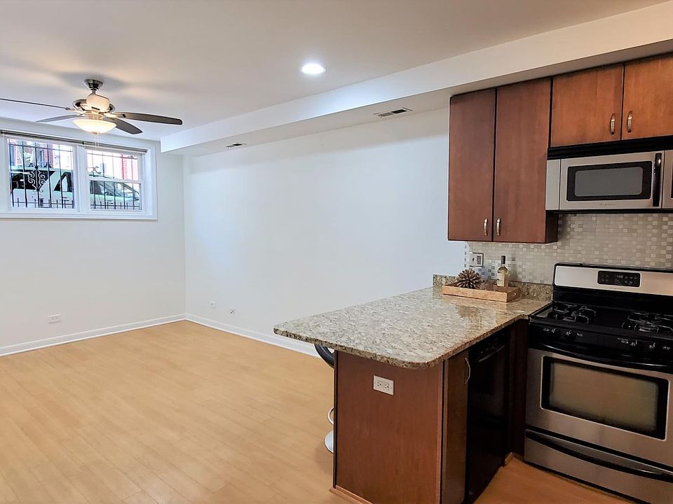 1st image of 2717 N Sawyer Ave