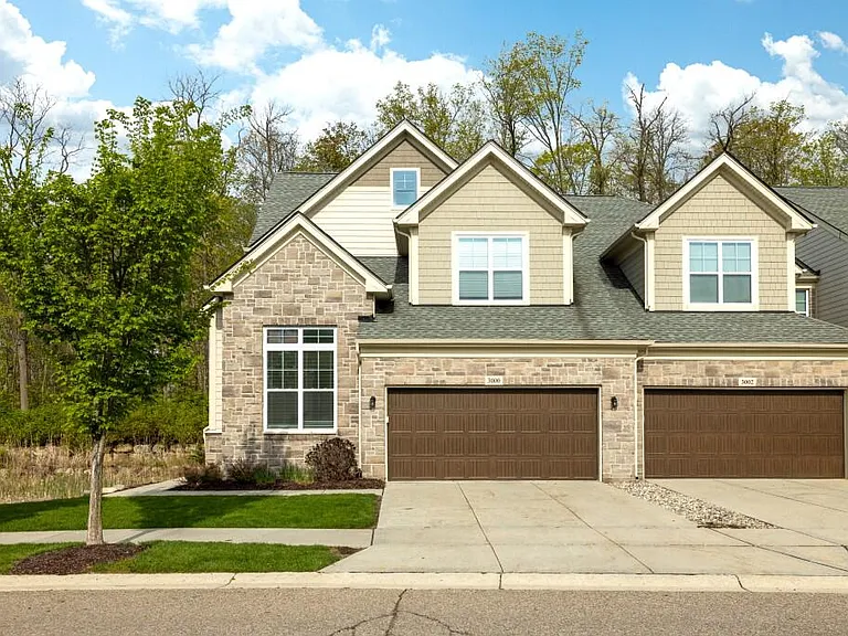 3000 N Spurway Dr — Photo 44
