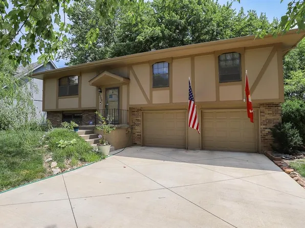 3108 SE 7th St, Blue Springs, MO 64014