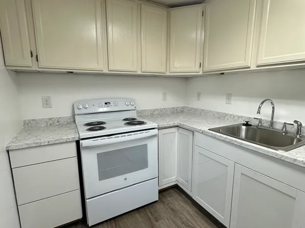 1225 N 900 E #1, Bountiful, UT 84010