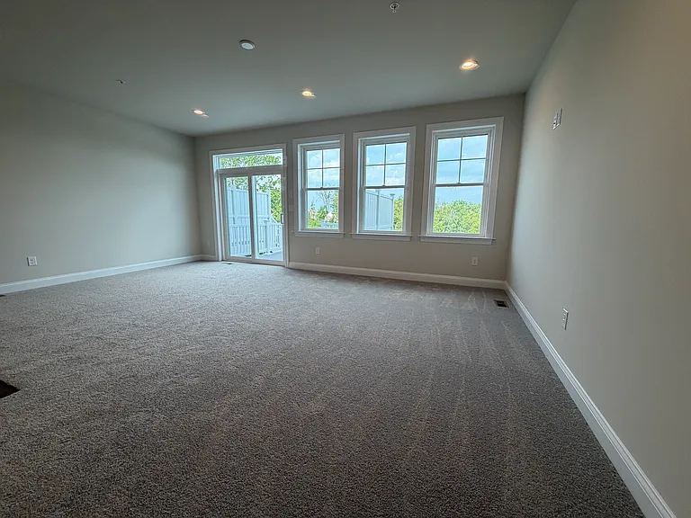 436 Reagans Ln — Photo 41
