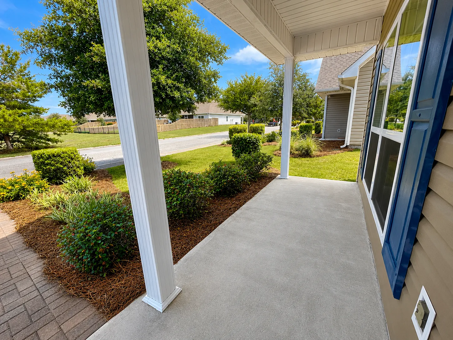 3 bed, 1784 sqft, $2,450 — Photo 3