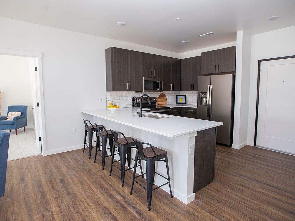 Parkview Lofts 201 Iowa River Landing Pl Coralville IA Zillow