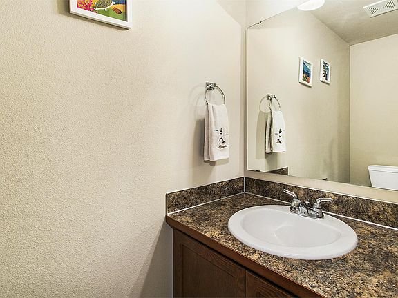 5th image of 4703 144th Pl NE