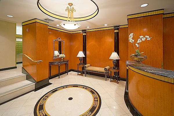 Rented by Metropolitan Equities | media 12