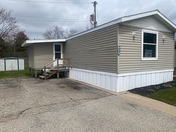 2nd image of 1401 N 23rd St Trailer 146