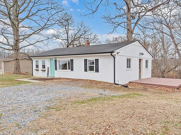 3rd image of 383 Ridge Rd