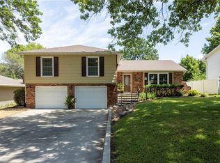 315 Goodrich Dr, Warrensburg, MO 64093