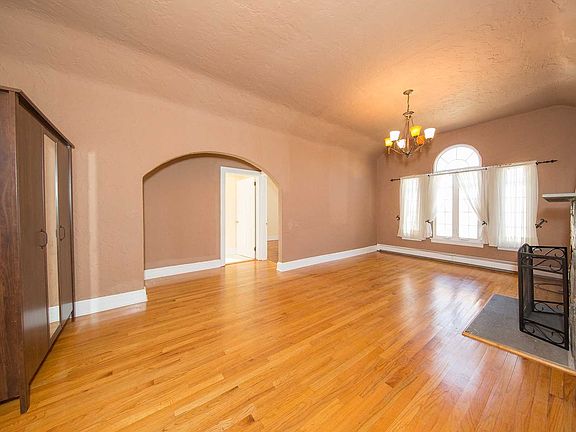 2nd image of 88 Tyrconnell Ave