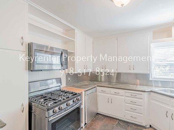 2nd image of 4807 E 26th St