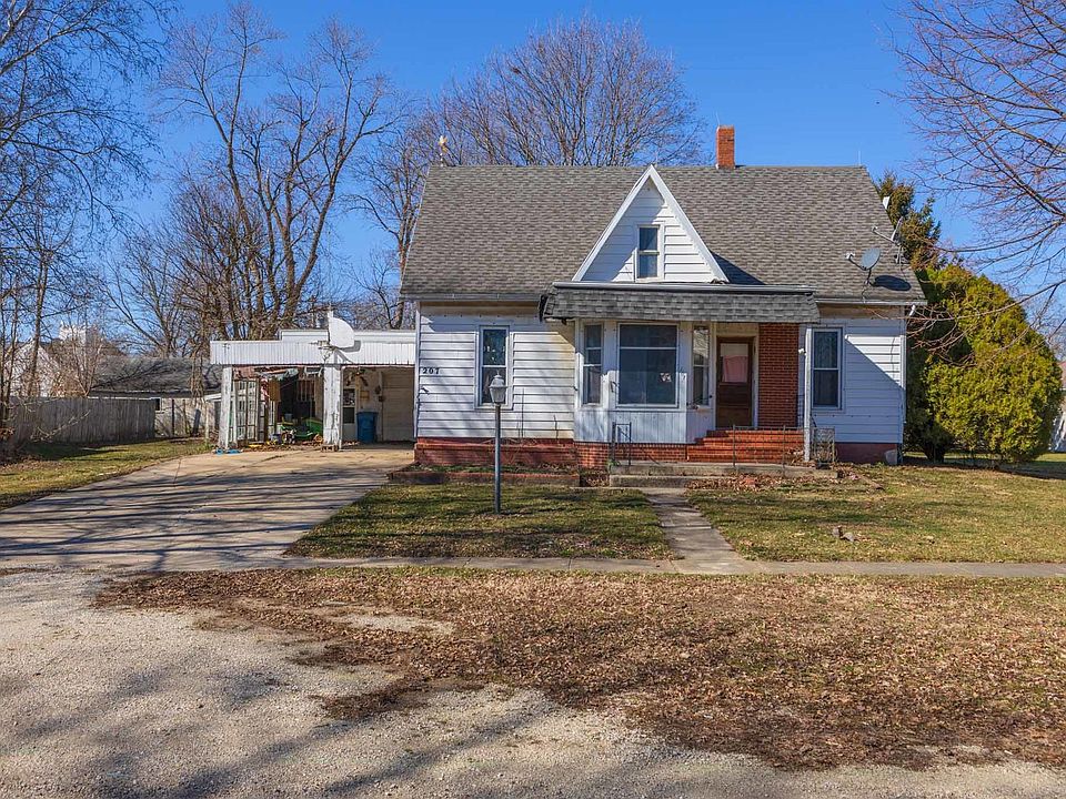 207 N Jackson St, Flanagan, IL 61740 Zillow