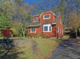 23 Mountain View Ave, East Greenbush, NY 12061