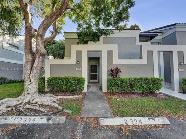 2334 SW 82nd Ter, North Lauderdale, FL 33068