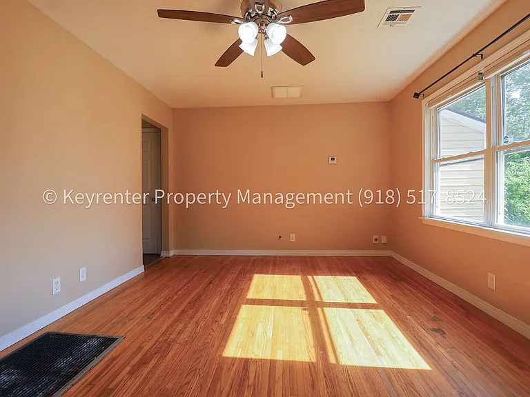 4540 S 30th West Ave — Photo 8