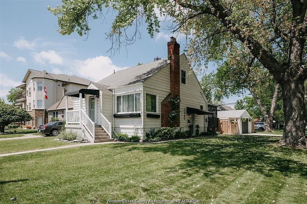 5 bed, $1,350 — Photo 1