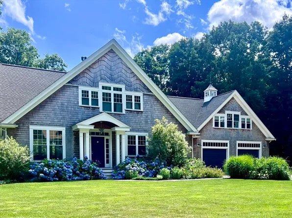 27 Bemis St, Weston, MA 02493