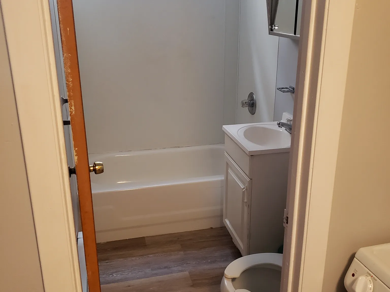 Studio, 500 sqft, $990 — Photo 1