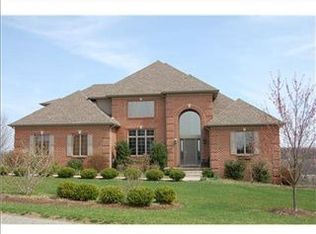727 Lindwood Dr, Greensburg, PA