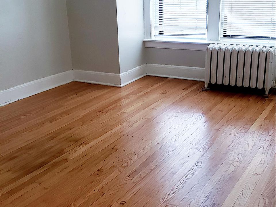 2nd image of 741 Howard St APT 8