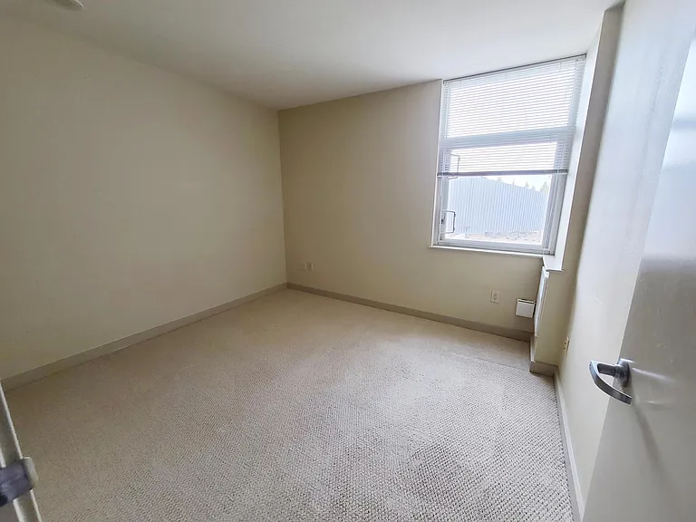 1100 106th Ave NE #710 — Photo 20