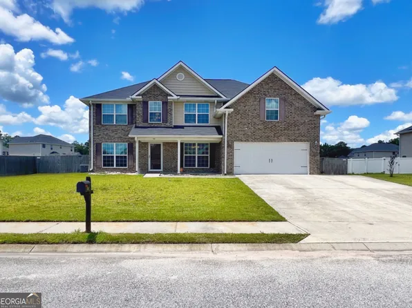 40 Red Blossom Ct, Allenhurst, GA 31301