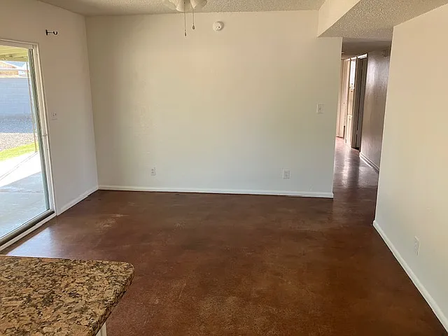 2942 W Madras Ln — Photo 11