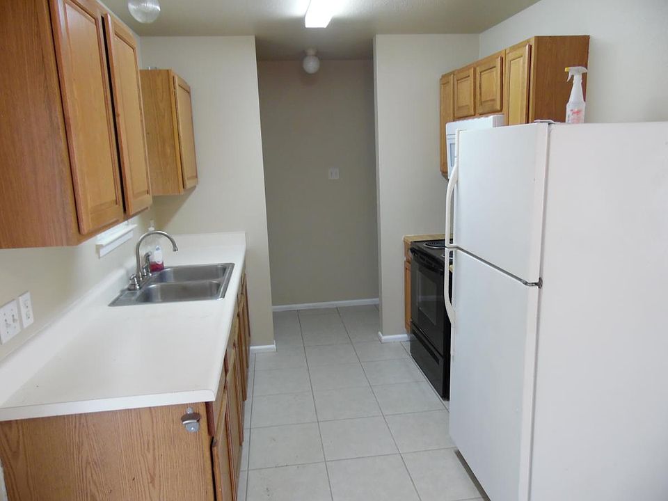 1st image of 1535 Villa Del Sol