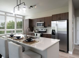 HUB13, Oak Creek, WI 53154