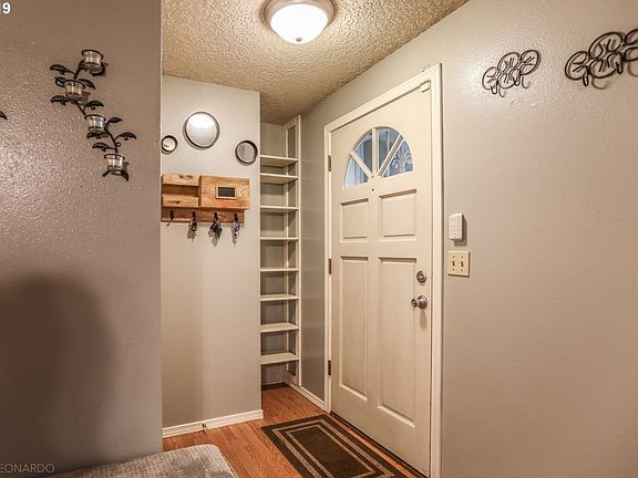 4th image of 3717 NE 154th Ave