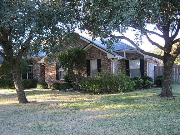 2nd image of 1105 Evening Sun Ln