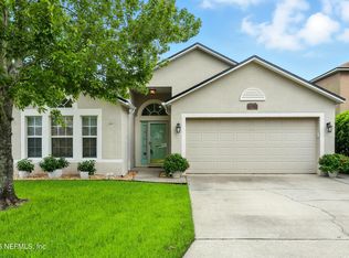 97 Reeding Ridge Dr E, Jacksonville, FL 32225