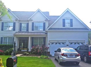 15161 Golf View Dr, Haymarket, VA 20169