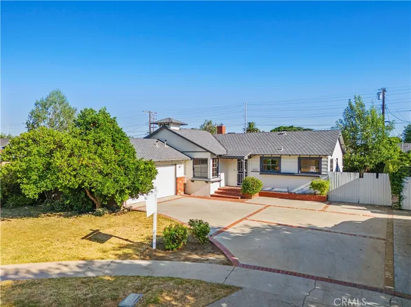 20448 Londelius St, Winnetka, CA 91306