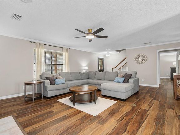 4th image of 2895 Crabtree Ct