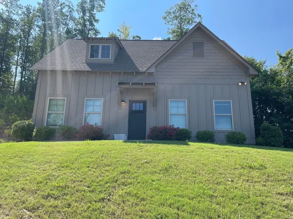 1241 Shades Ter, Birmingham, AL 35210