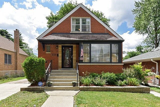 1st image of 2825 W 98th Pl