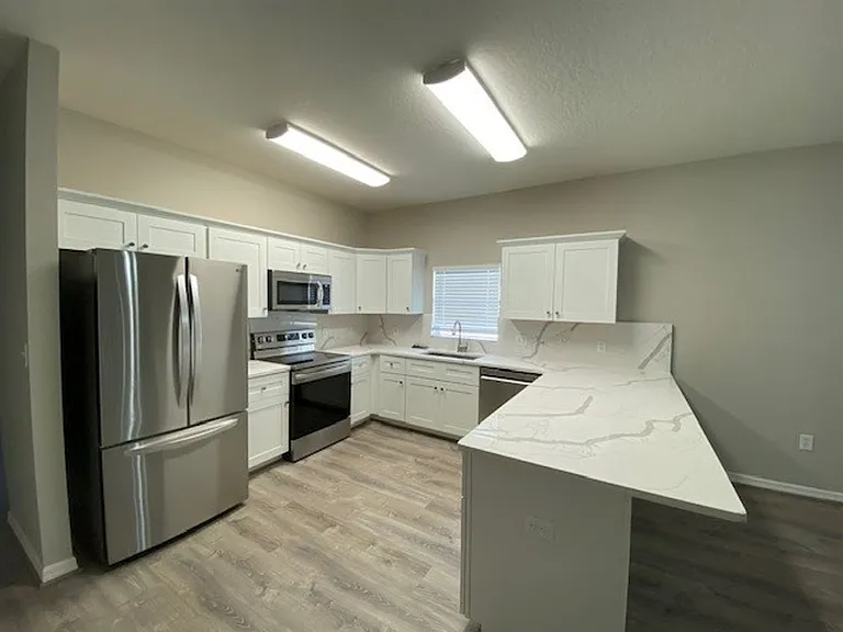 5212 Outlook Dr — Photo 3