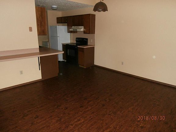 4th image of 6109 NW Elm Ave APT A